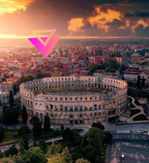 Arena Sunset, Sea Coloseum View, 2 Rooms Free Parking Пула Екстериор снимка